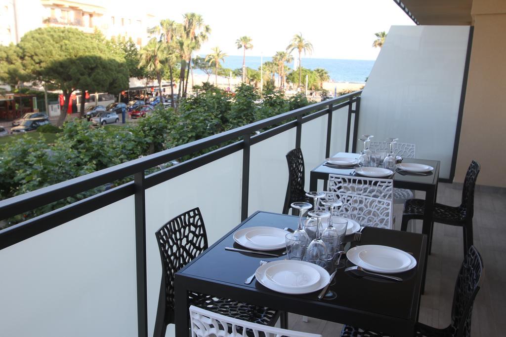 Apartamentos Cambrils Playa Spa Dış mekan fotoğraf